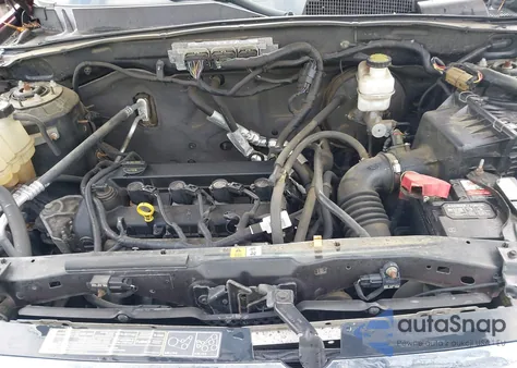 2011 Ford Escape Xlt из США, поврежденный, VIN 1FMCU9D75BKA36900